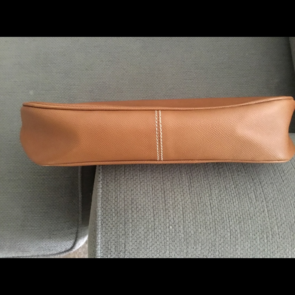 Designer Handbag - Picture 6 of 6